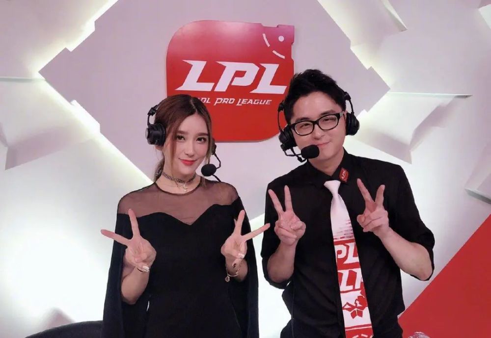 九游体育app-包含电竞女选手打破性别偏见，率队杀入世界赛八强的词条