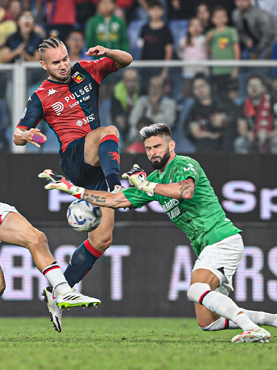 AC米兰战术升级，吉鲁还能再战几年？的简单介绍