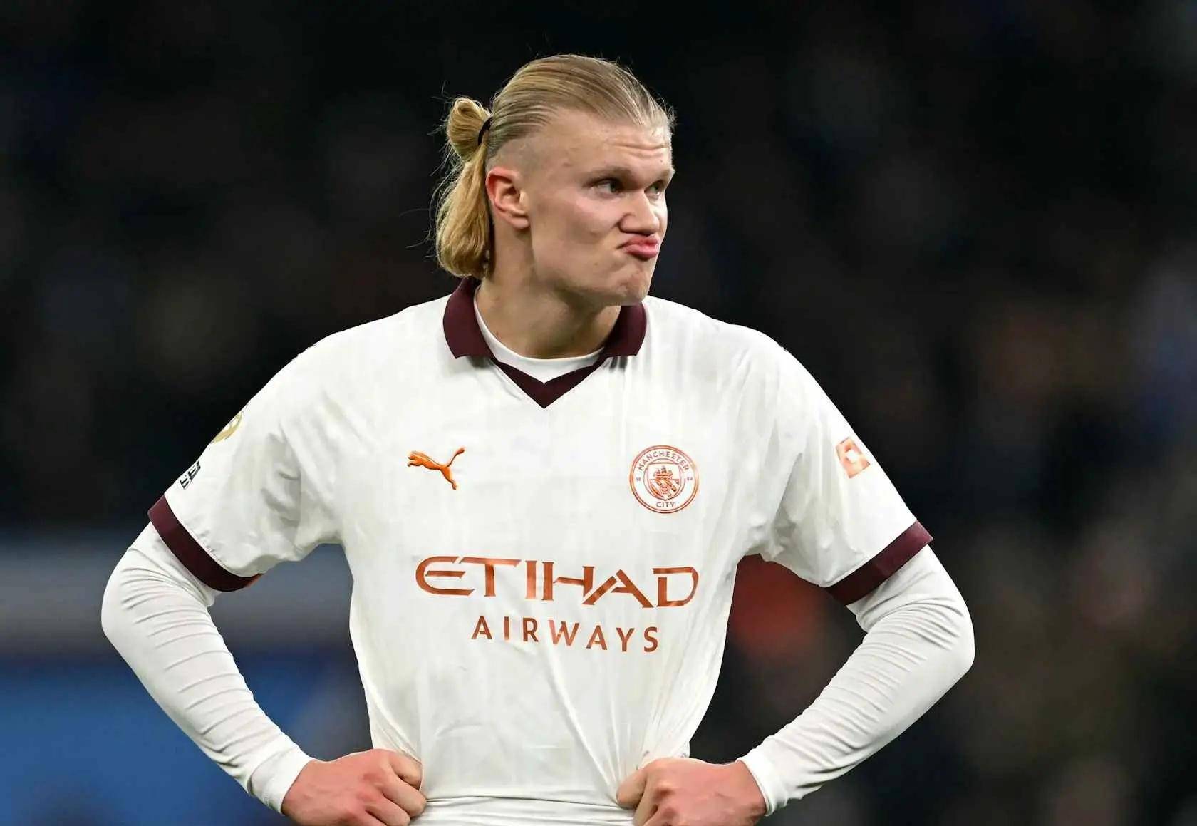 包含哈兰德vs姆巴佩：新双骄时代来临？的词条